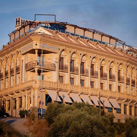 Hotel Campos De Баеза Екстериор снимка